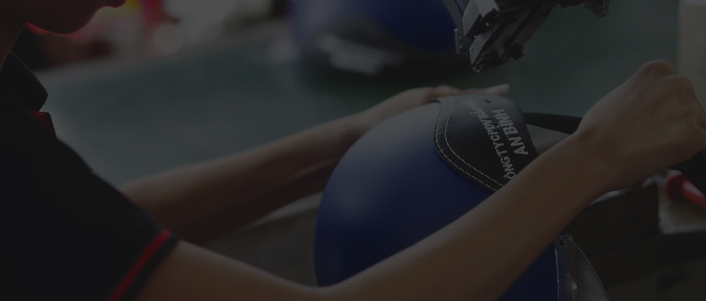 Sản Xuất Mũ Bảo Hiểm Cao Cấp Cho Doanh Nghiệp 2025 - Giải Pháp An Toàn Và Đẳng Cấp